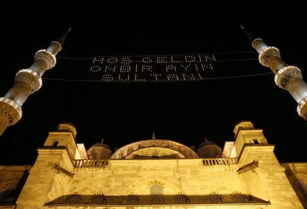 ramazan-bayrami-birlesecek-mi-2022-bayram-tatili-9-gun-mu-kac-gun-olacak-son-dakika-haberler-1650377308651.jpg Ramazan Bayramı birleşecek mi? 2022 bayram tatili 9 gün mü, kaç gün olacak? SON DAKİKA HABERLER - 2
