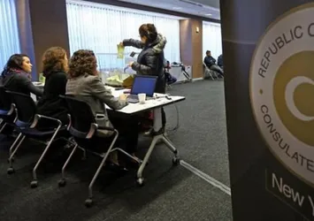 ABD'de oy verme işlemi başladı