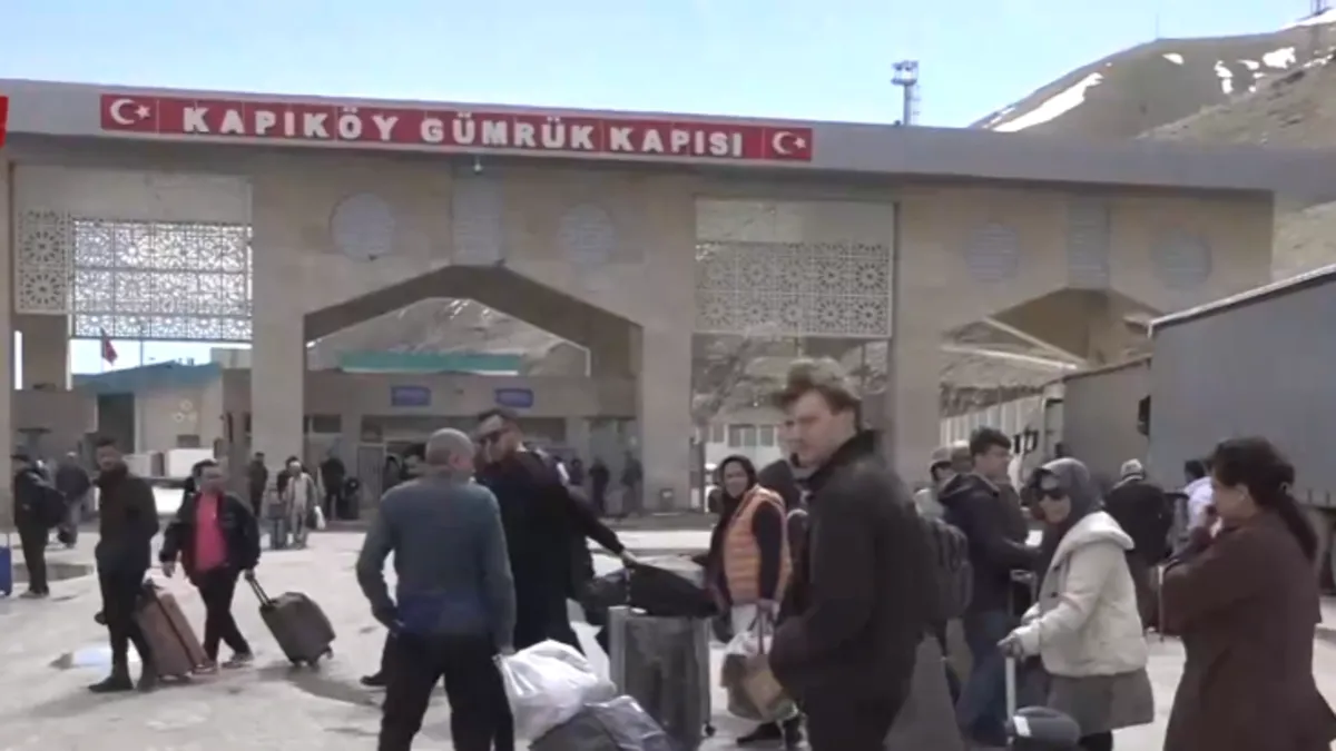 Orta Doğu'da savaş sürerken Türkiye - İran sınırında dikkat çeken hareketlilik