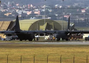 İncirlik’teki aramada 17 bin TL ele geçirildi