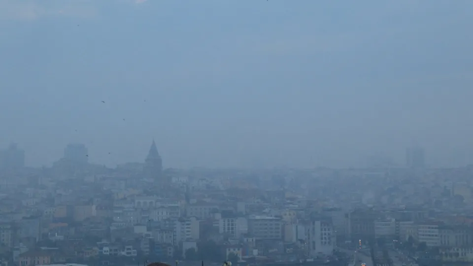 İstanbul'da göz gözü görmüyor!