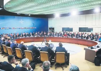 Putin'in NATO'daki köstebeği ifşa oldu