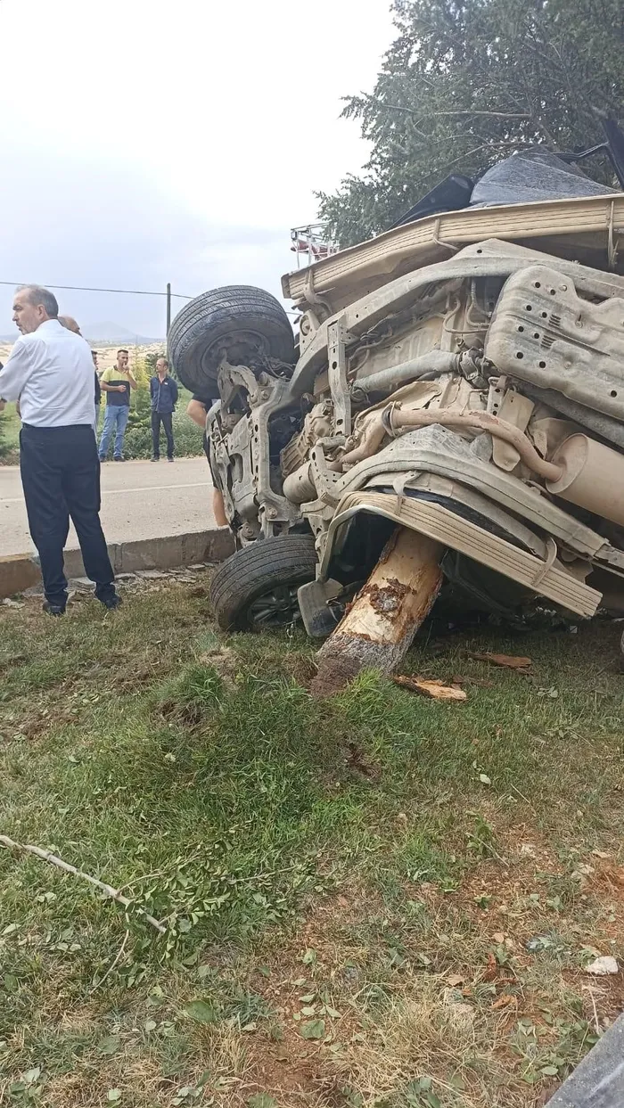 ispartada-otomobil-agaca-carpti-2-kisi-yaralandi-1720887222284.jpg Isparta'da otomobil ağaca çarptı: 2 kişi yaralandı - 2