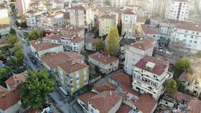 Başkan Erdoğan'ın talimatı sonrası harekete geçildi! Fikirtepe’de dönüşüm yeniden başlıyor: 5 bin konut yıkılacak - 8