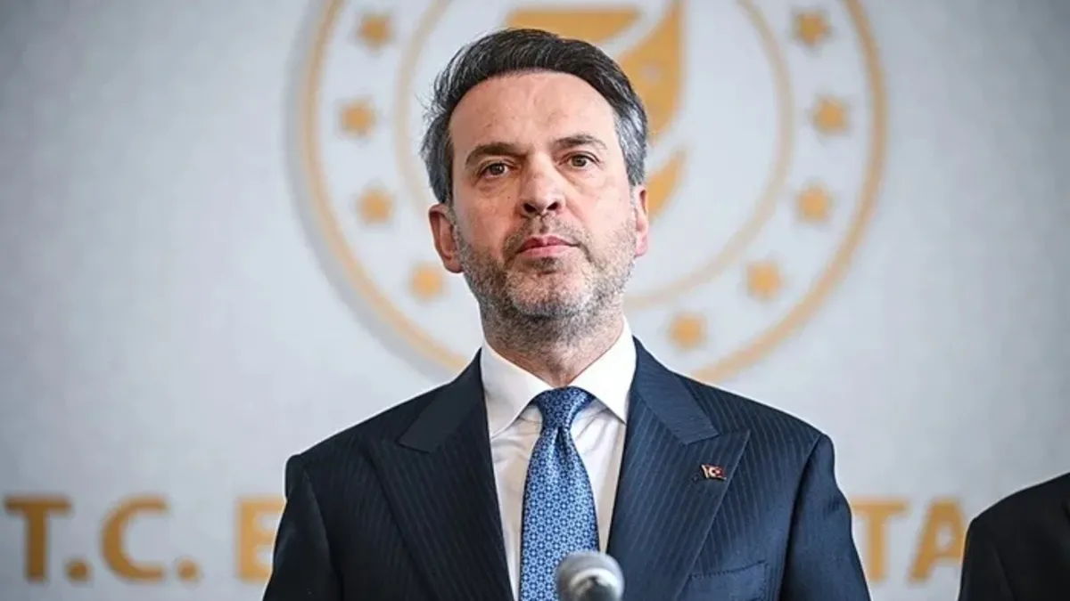 Bakan Bayraktar’dan Özgür Özel’e sert yanıt: Her cümleniz ayrı çarpıtma!