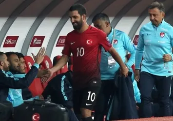 Arda Turan'dan tepki çeken hareket!