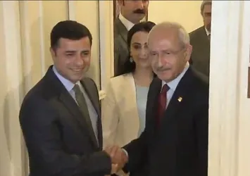 HDP ve CHP'nin "soykırım" yalanına destekleri