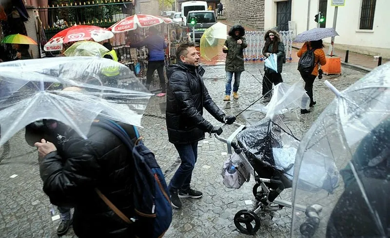 istanbul da lodos kac gun surecek istanbul firtina ne zaman bitecek meteoroloji son dakika aciklamalari