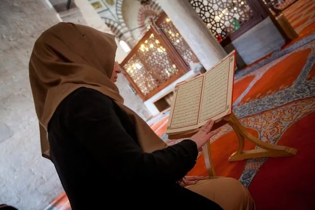 Kadir Gecesi hangi sureler ve dualar okunur? Kadir gecesi tesbihi nasıl çekilir? Peygamber Efendimizin okuduğu dua... - 1