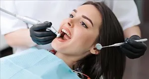 Sarı dişlere elveda! 10 dakikada diş beyazlatma yöntemleri...