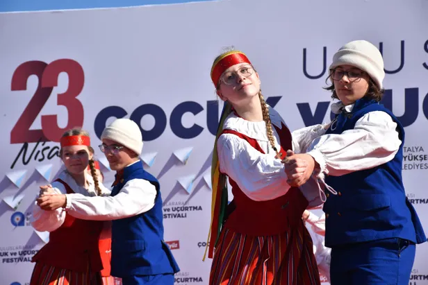 23-nisan-2023-ne-zaman-hangi-gun-ilk-ne-zaman-kutlandi-ulusal-egemenlik-ve-cocuk-bayraminin-anlam-ve-onemi-1682056598057.jpg 23 Nisan 2023 ne zaman, hangi gün? İlk ne zaman kutlandı? Ulusal Egemenlik ve Çocuk Bayramı'nın anlam ve önemi! - 2