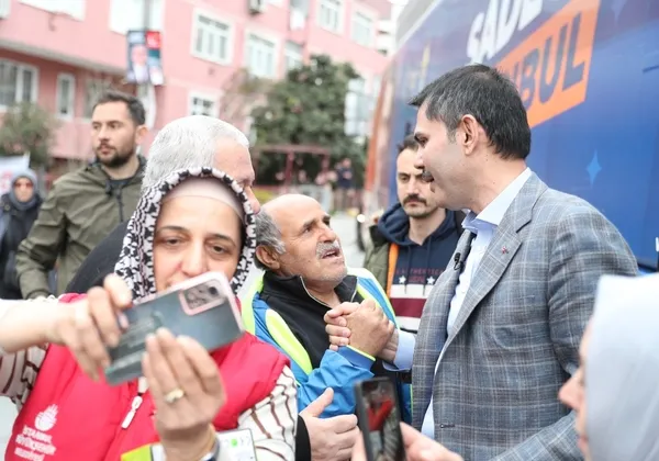 cumhur-ittifaki-ibb-baskan-adayi-murat-kurumdan-kentsel-donusum-vurgusu-tek-bir-riskli-yapi-kalmayincaya-kadar-1711472241160.jpg Cumhur İttifakı İBB Başkan adayı Murat Kurum'dan 'kentsel dönüşüm' vurgusu: Tek bir riskli yapı kalmayıncaya kadar... - 1