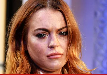 Lindsay Lohan isyan etti!