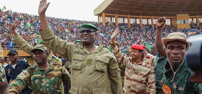 Nijer’deki darbede son durum ne? Cunta yeni başbakan atadı! ABD darbecilerle masaya oturdu