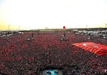 Mitingde ulaşım rekorları kırıldı