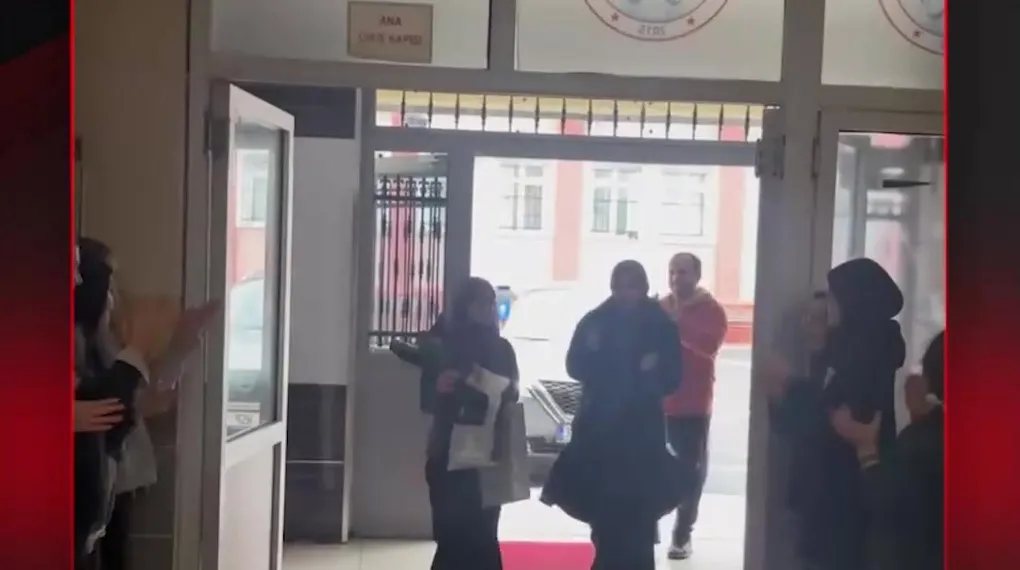 GENÇ HAFIZ BAYRAM HAVASIYLA KARŞILANDI