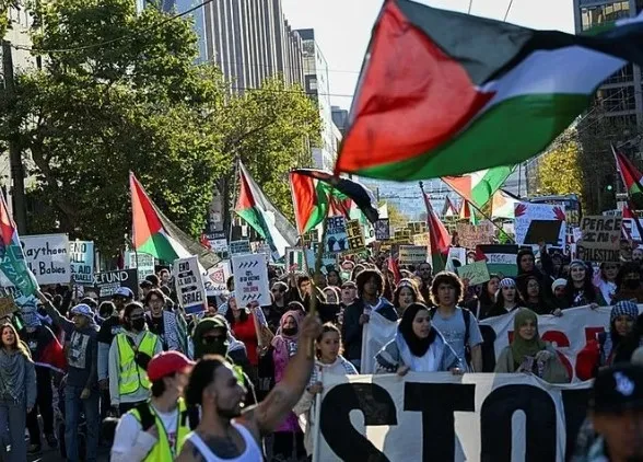 siyonist-israil-yalnizlasiyor-kuresel-akil-batiyi-dize-getirdi-1700982078679.jpg