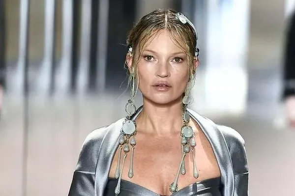Kate Moss Bodrum’daki lahmacun fiyatlarını görünce şoka girdi