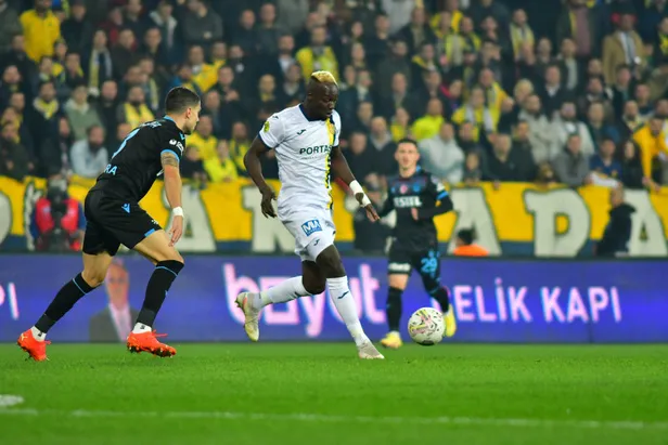 ankaragucu-trabzonspor-canli-izle-04-nisan-ztk-ankaragucu-ts-maci-sifresiz-full-hd-kesintisiz-takip-linki-1680624961725.jpg ANKARAGÜCÜ TRABZONSPOR MAÇ ÖZETİ | 04 Nisan ZTK Ankaragücü-TS mücadelesi kaç kaç bitti? - 3