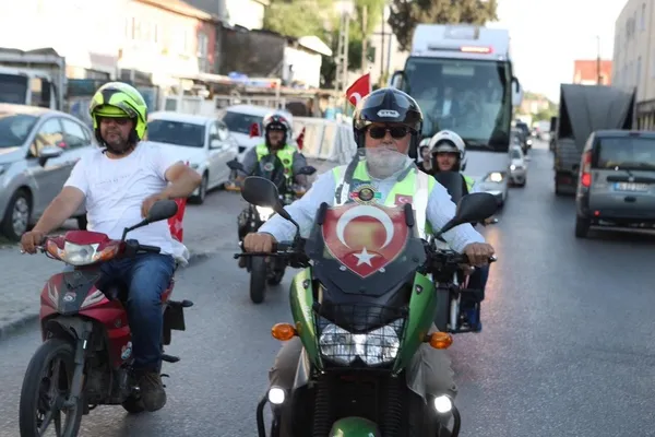 Binali Yıldırım'a motosikletlilerden sürpriz - 2