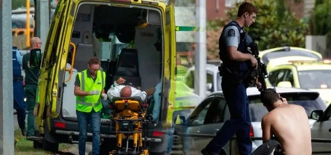 Yeni Zelanda onu konuşuyor! Teröriste silahsız karşı koyarak camidekilerin hayatını kurtardı