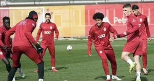 Galatasaray’da 3 eksik 1 kadro dışı!