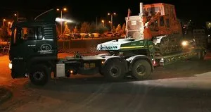 Tank ve zırhlı araçlar Suriye sınırına gönderildi