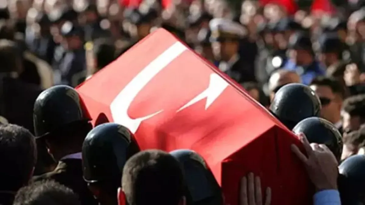 Bakan Yerlikaya acı haberi duyurdu! Jandarma Astsubay Kıdemli Çavuş Emre Polat şehit oldu