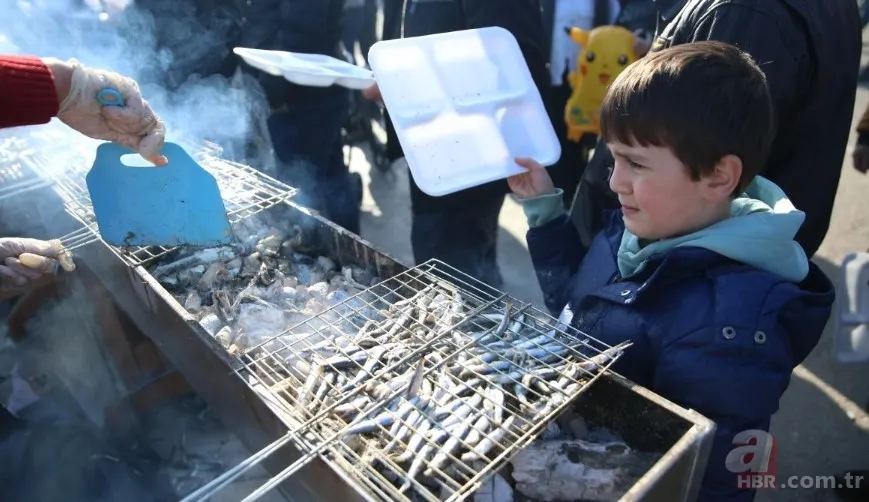 Hazırlıklar günler öncesinden başladı! Duyan akın etti: Tam 10 ton ücretsiz dağıtıldı 4