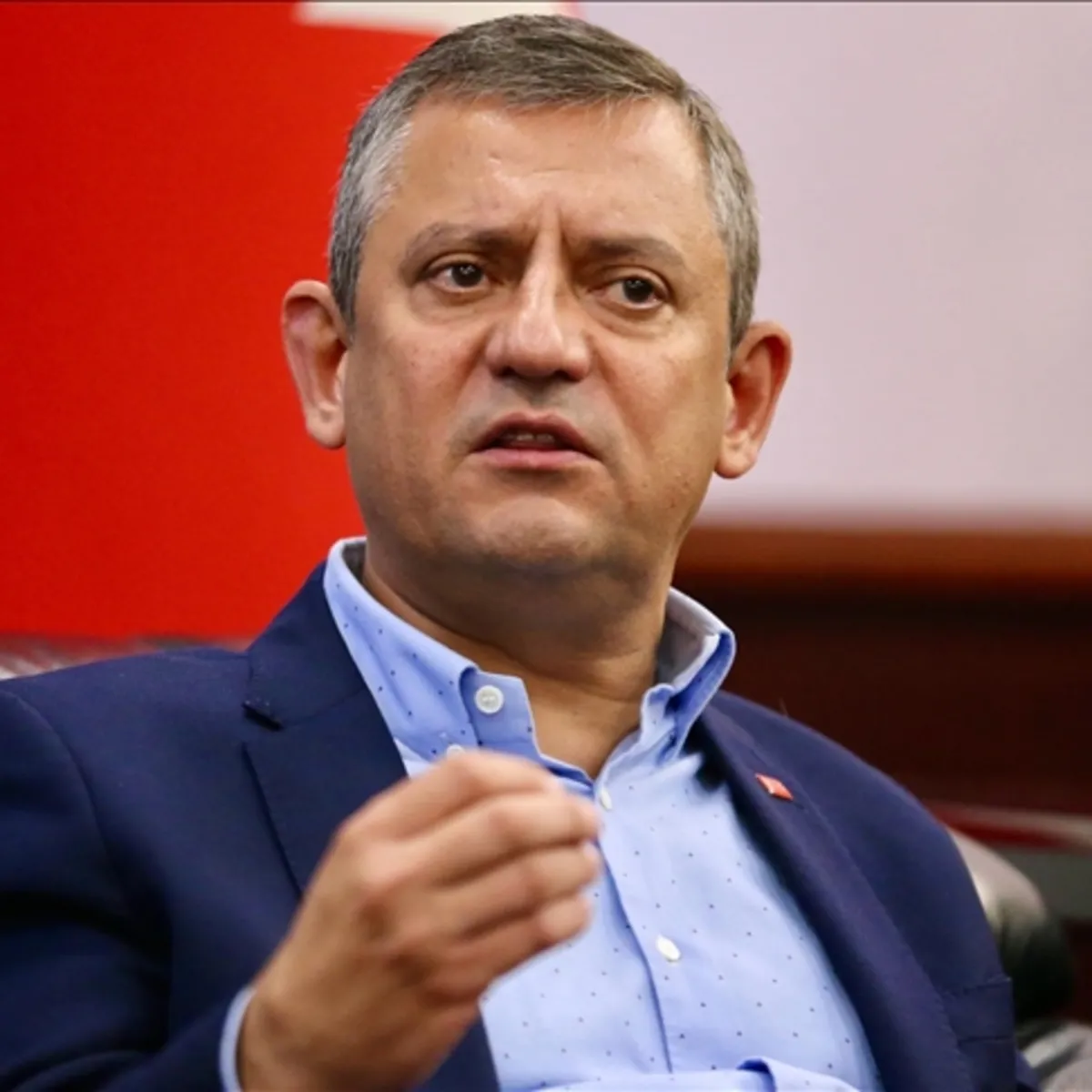 Özgür Özel yine Avrupa kapısında: Türkiye'yi şikayet etti Batı'dan destek istedi
