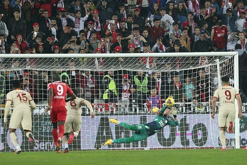 Sivasspor Galatasaray Macinda Kural Hatasi Var Mi