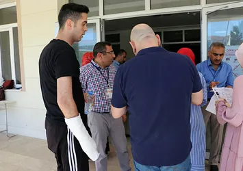 Kolunda alçı olduğu için KPSS'ye alınmadı