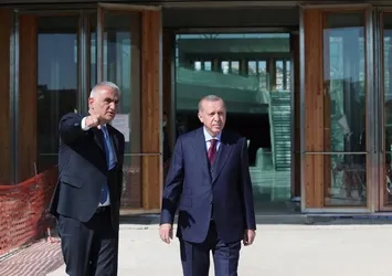 Başkan Erdoğan'dan Cumhurbaşkanlığı Senfoni Orkestrası yeni hizmet binasında inceleme