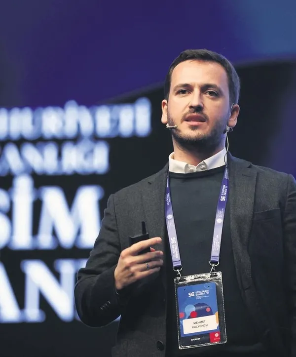 1639348864187.jpg Dünyanın konuştuğu projeye Barış Manço ilham verdi - 1