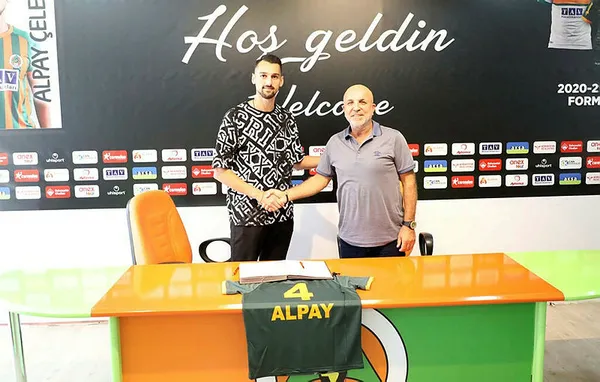 Son dakika | Alanyaspor Beşiktaş'tan Alpay Çelebi'yi kiralık kadrosuna kattı - 1