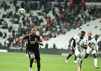 Beşiktaş'ta Larin gelişmesi! Teklif var ısrar yok