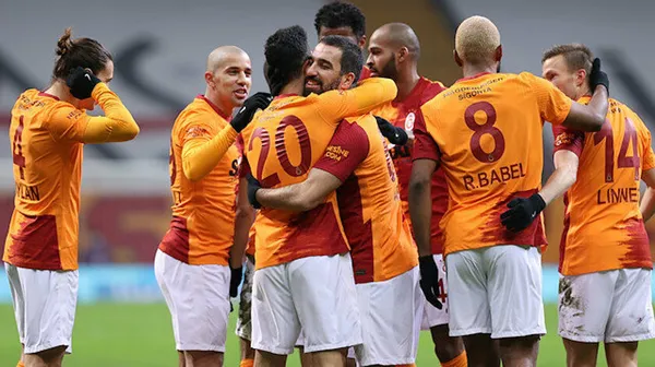 canli-galatasaray-basaksehir-maci-canli-anlatim-izle-super-ligde-zorlu-karsilasma-1612277306363.jpg Galatasaray 3-0 Başakşehir (MAÇ SONUCU ÖZET) - 4
