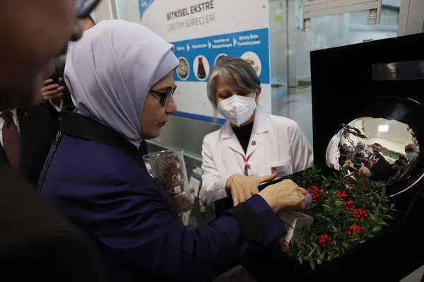 Emine Erdoğan’dan TÜBİTAK Marmara Araştırma Merkezi’ne ziyaret