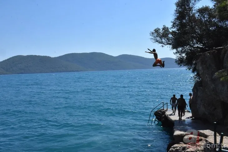 Muğla Akyaka’da nüfus 25 katına çıktı!