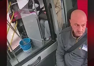 BAYRAK İÇİN YAPTIĞI HERKESİ DUYGULANDIRDI