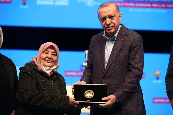 Hatem teyze Başkan Erdoğan’ı böyle tarif etti: Samimi bir lider, baba, kardeş - 5