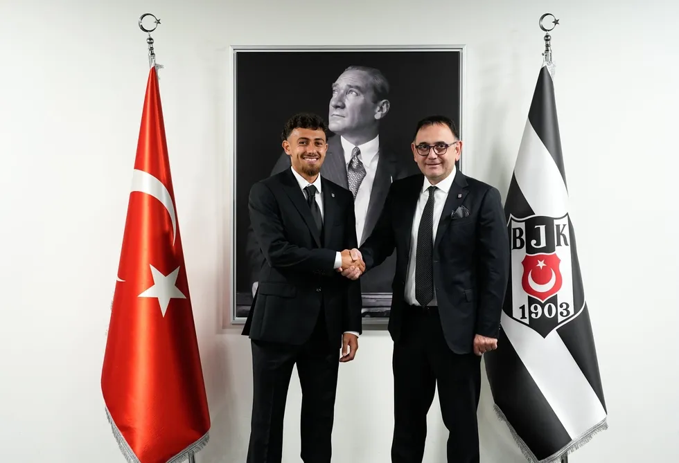 1783276973944.jpeg Beşiktaş İlhan Fakılı transferini resmen açıkladı! İmzalar 2030'a kadar atıldı - 1