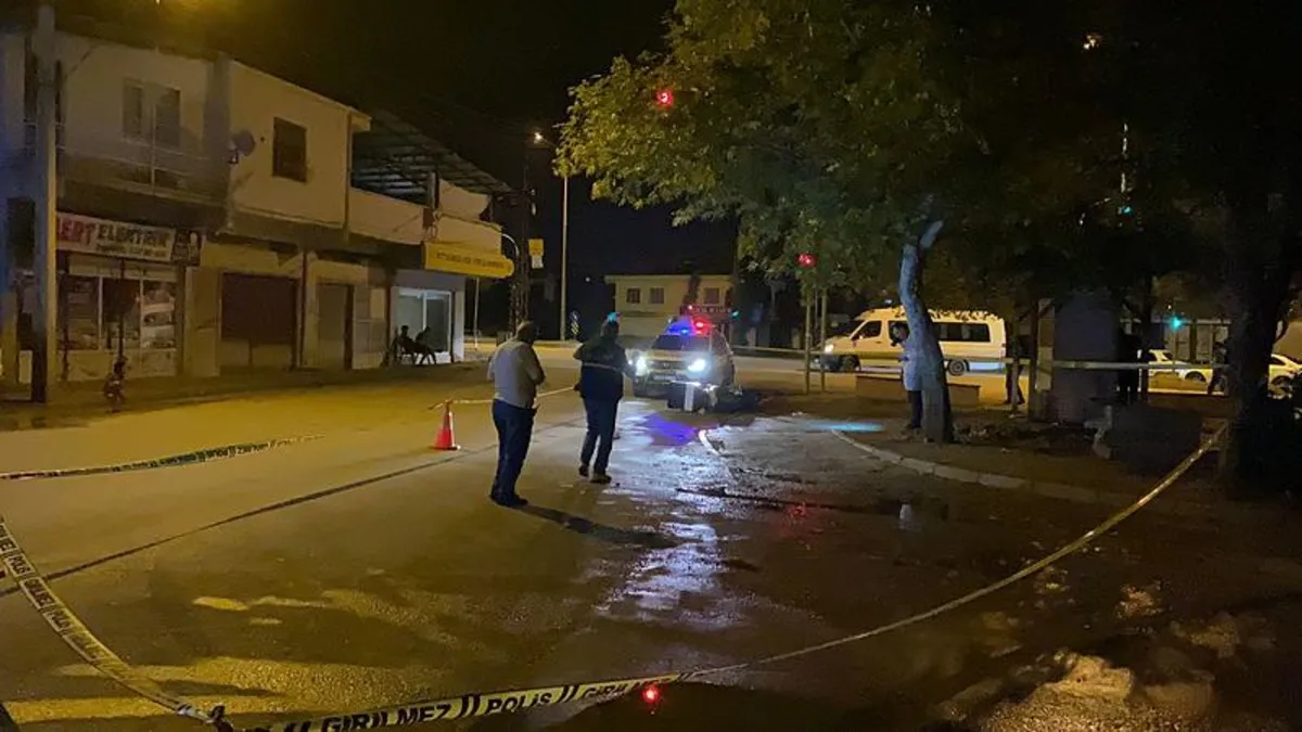 Adana'da bıçaklı kavga! 4 yaralı