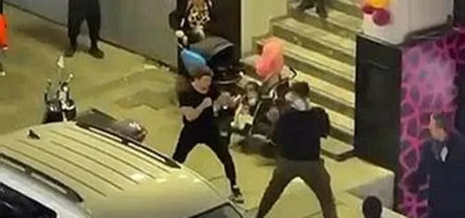 İstanbul'da boks ringlerini aratmayan kavga! Çığlık atarak uzaklaştı | O anlar kamerada