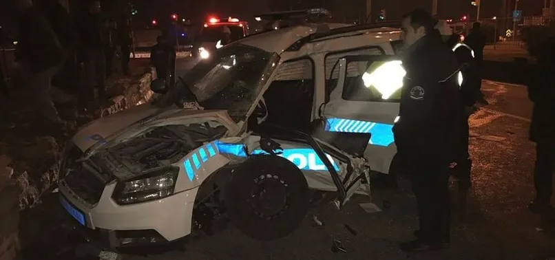 Nazilli'de polis otosu kaza yaptı: 2 şehit