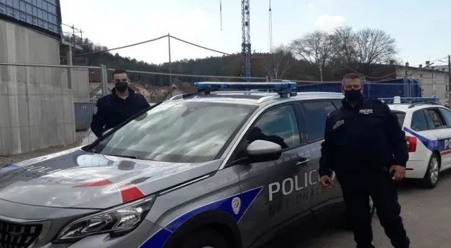 Fransa'da 40 kişilik Ermeni grubu Türk ailesine saldırdı: 4 yaralı - 4