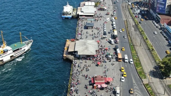 Bayramda İstanbul’da kalanlar Adalar iskelesine akın etti