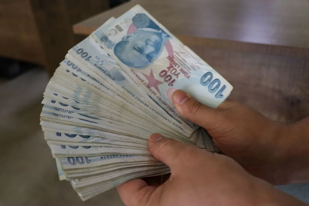 memur-ve-emeklisine-enflasyon-farki-temmuz-zammi-ile-kim-ne-kadar-alacak-1783053743921.jpg (Foto: A Haber)
