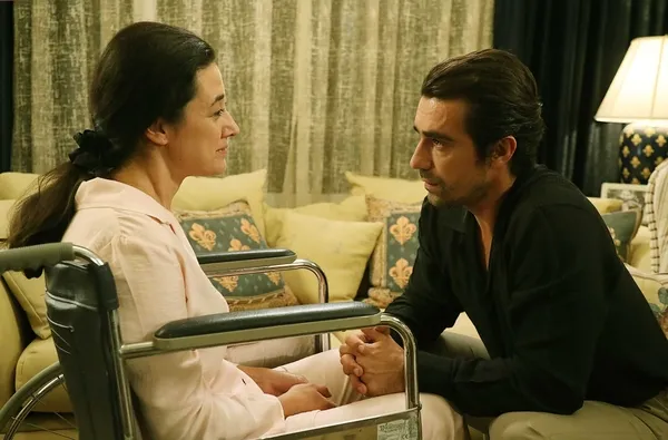 Bir Zamanlar Çukurova sosyal medyanın gündemine oturdu! Demir’in geçmişi, Hakan ve Züleyha’ya tokat gibi çarptı