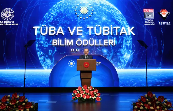 Son dakika: Başkan Erdoğan'dan TÜBİTAK ve TÜBA Bilim Ödülleri Töreni'nde önemli açıklamalar - 1